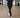 Pantalones pitillo de mezclilla con cintura alta y rotos con borlas - Jeans negros para mujer